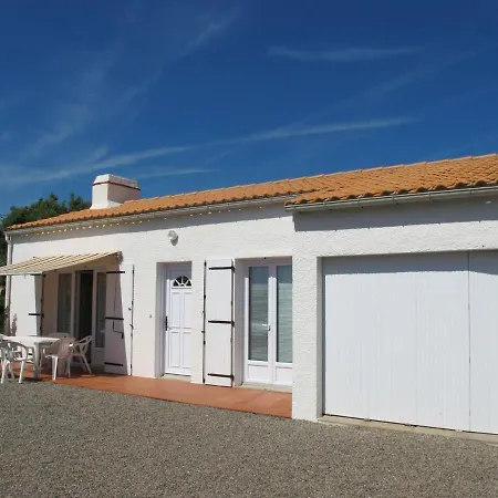 Le Maupas By Interhome