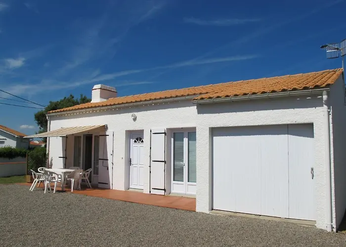 Le Maupas By Interhome