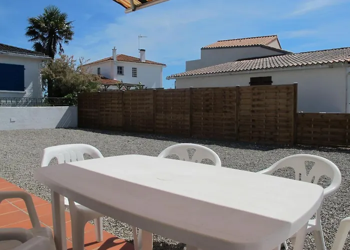 Le Maupas By Interhome Hébergement de vacances La Tranche-sur-Mer