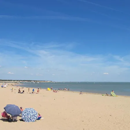 Le Maupas By Interhome