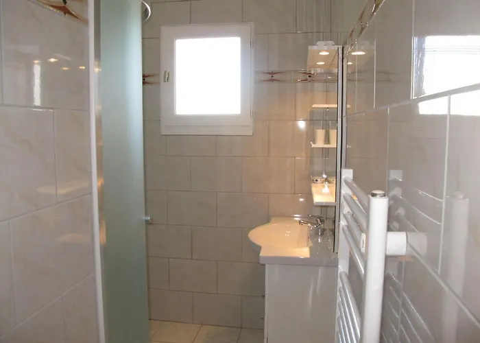 Le Maupas By Interhome